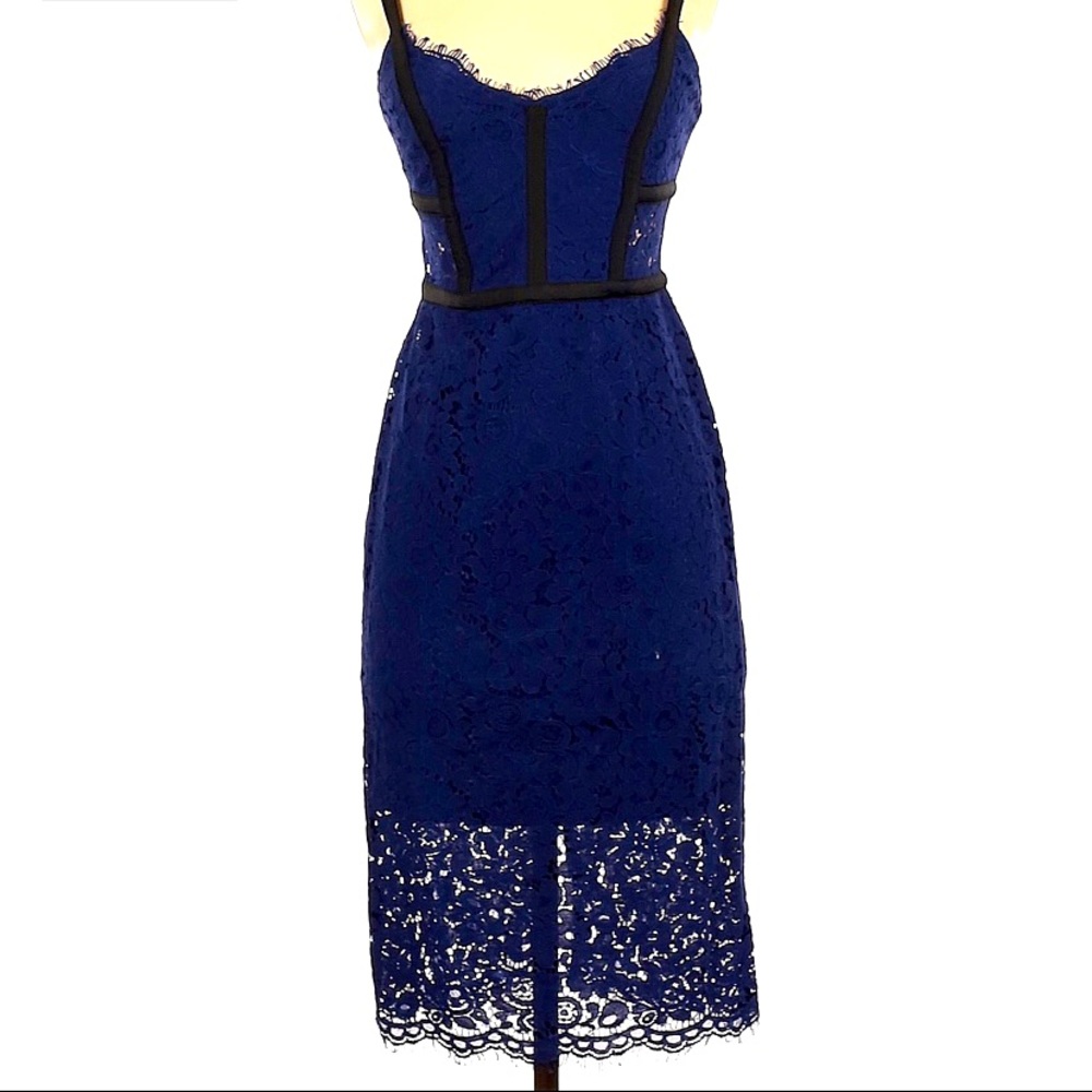 Express lace dress size 4